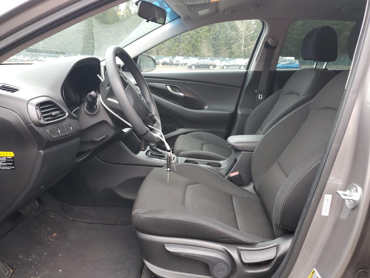 2020 Hyundai Elantra - Image 7