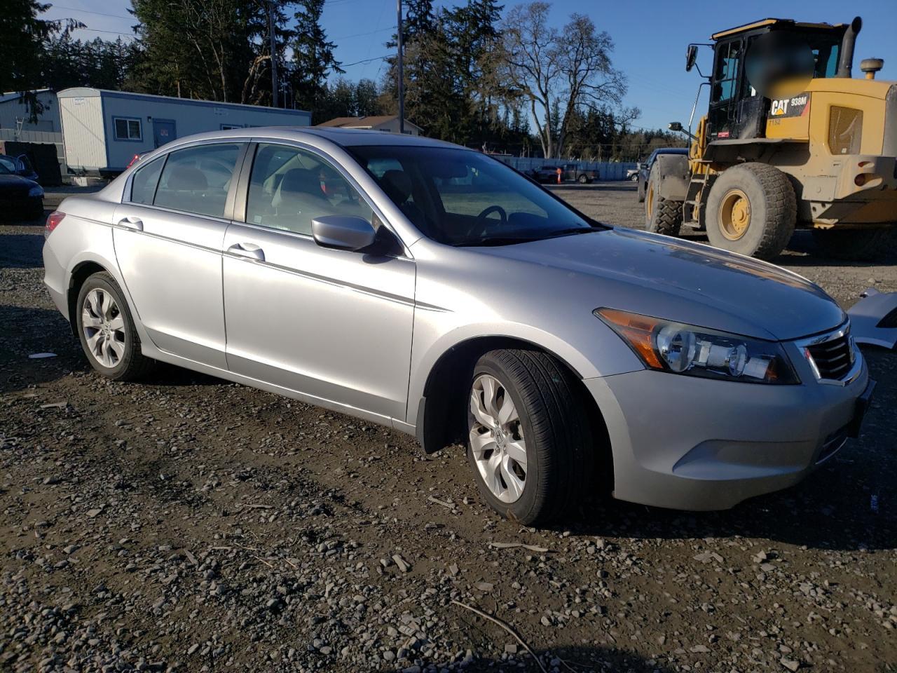 2010 Honda Accord - Image 5