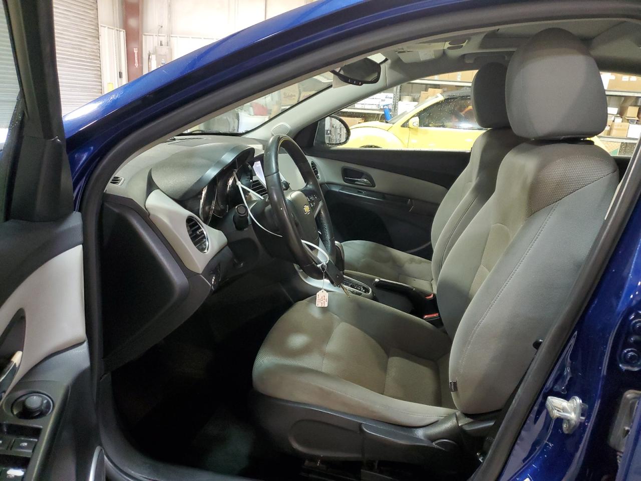2013 Chevrolet Cruze - Image 7