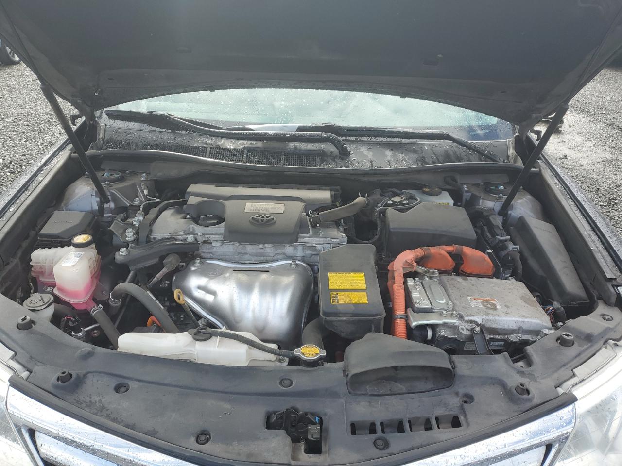 2014 Toyota Camry - Image 13