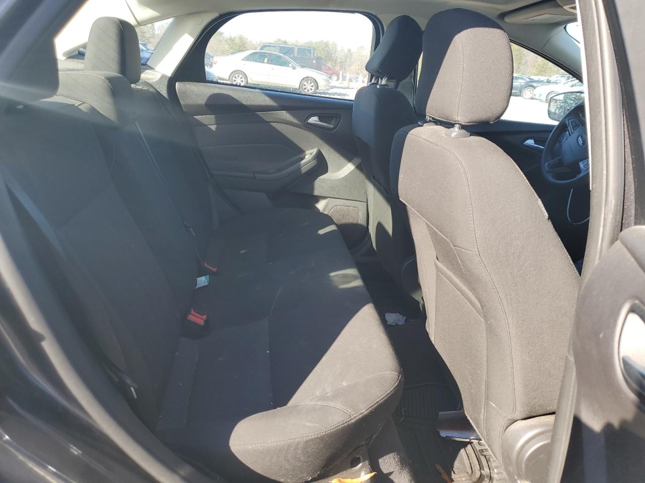 2015 Ford Focus - Image 10