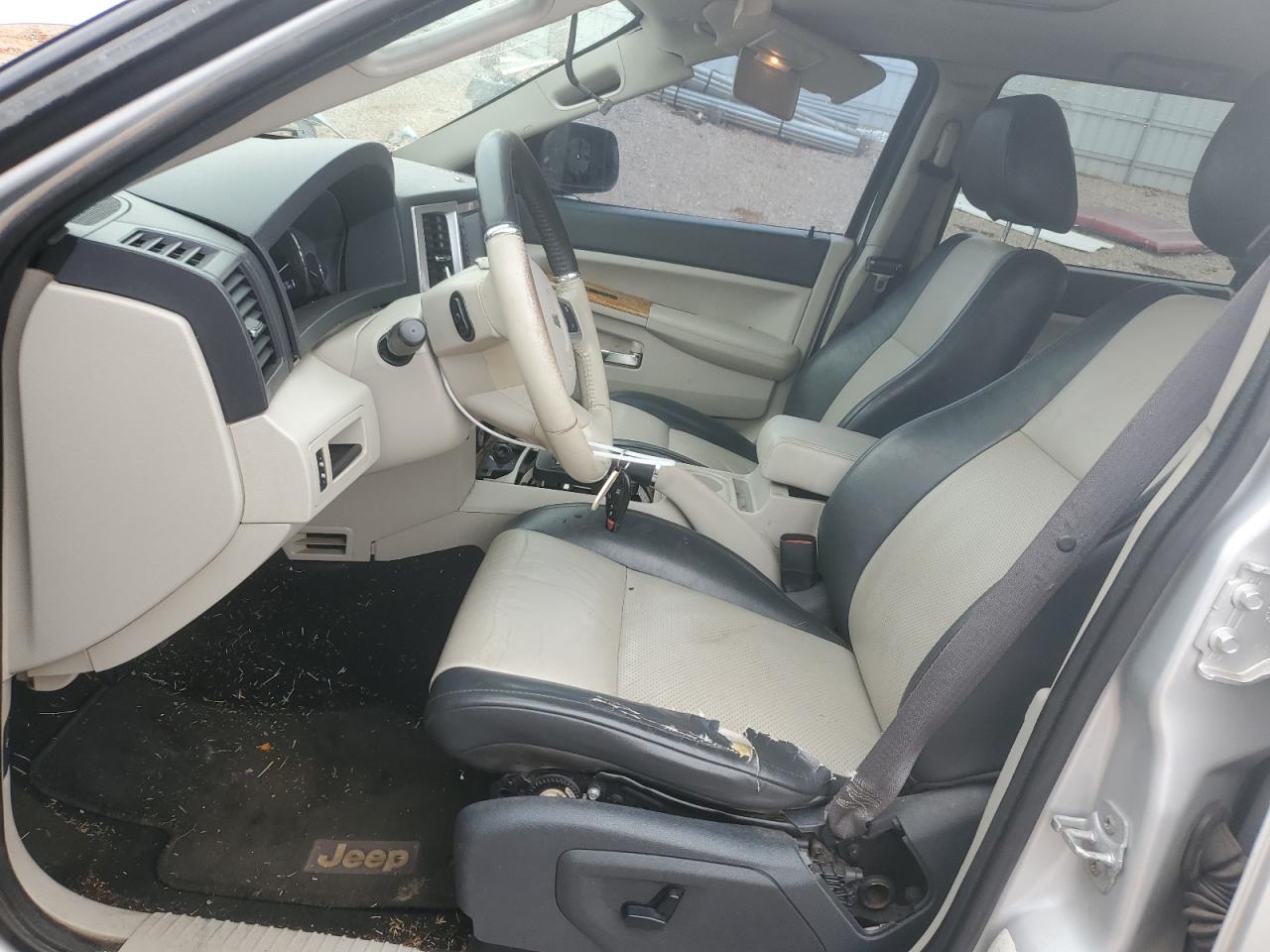 2008 Jeep Grand Cherokee - Image 7