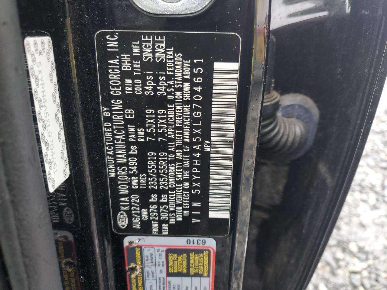 2020 Kia Sorento - Image 13