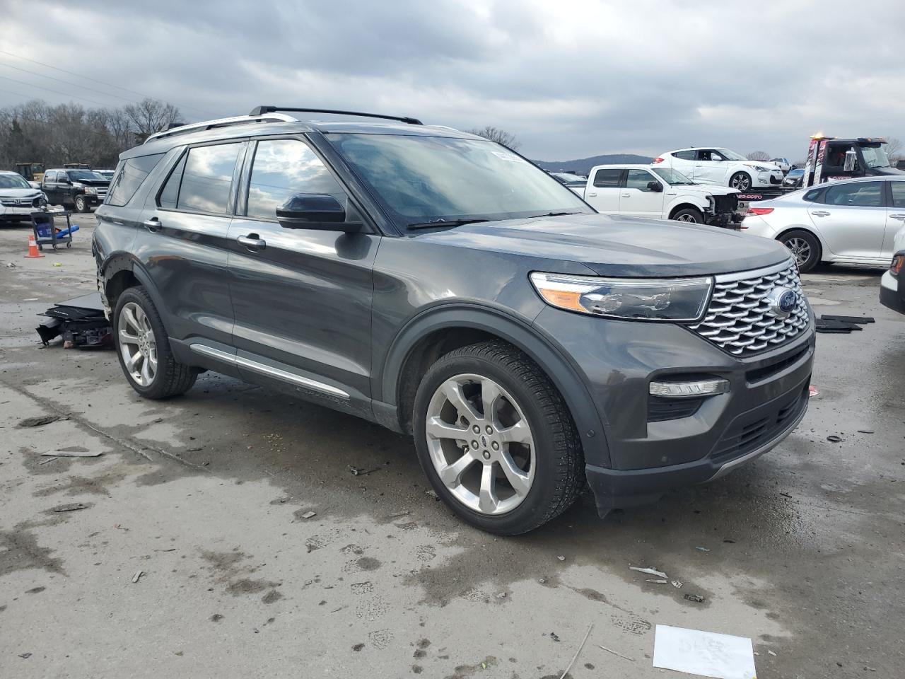 2020 Ford Explorer - Image 4