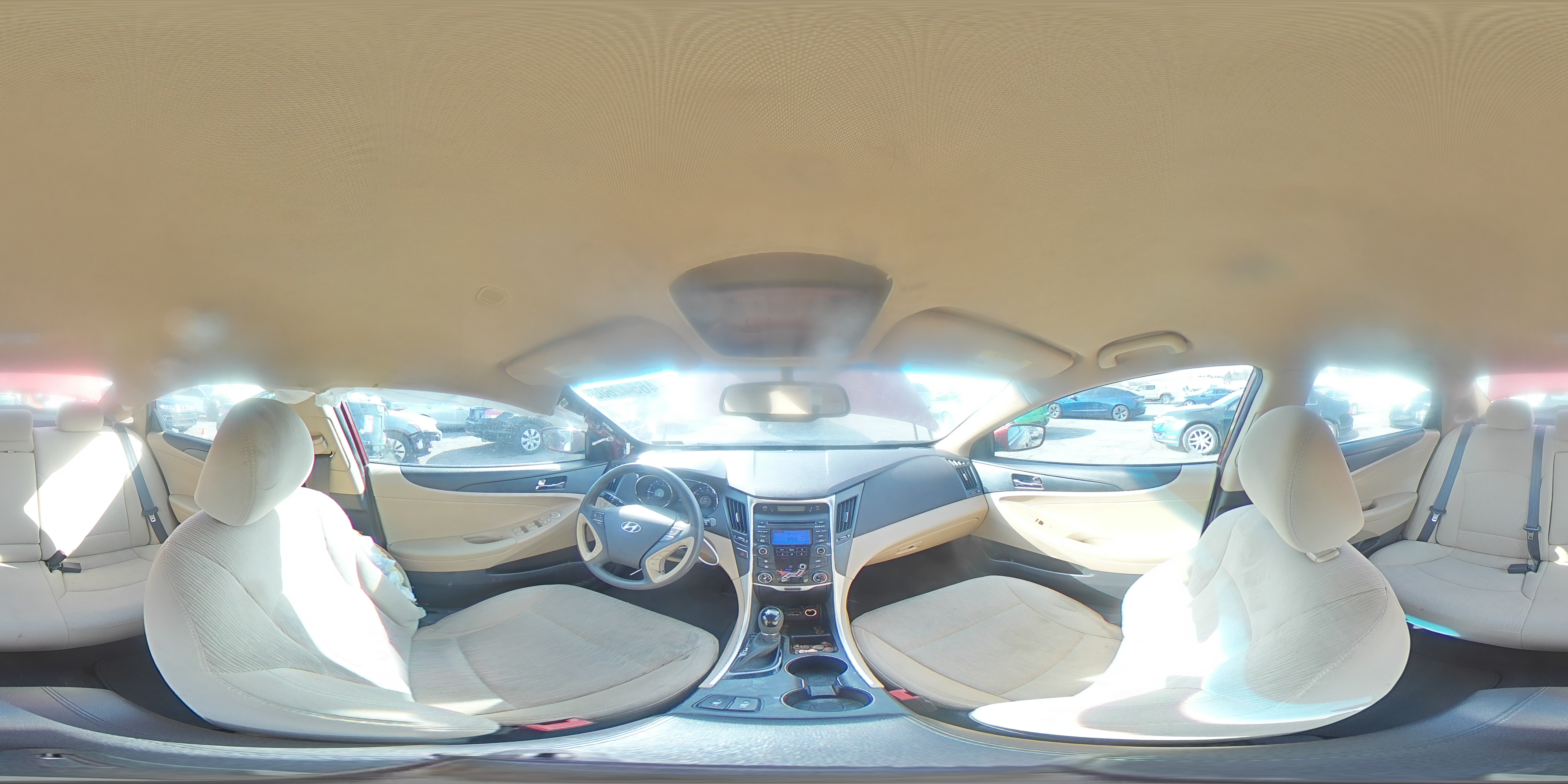2013 Hyundai Sonata - Image 13