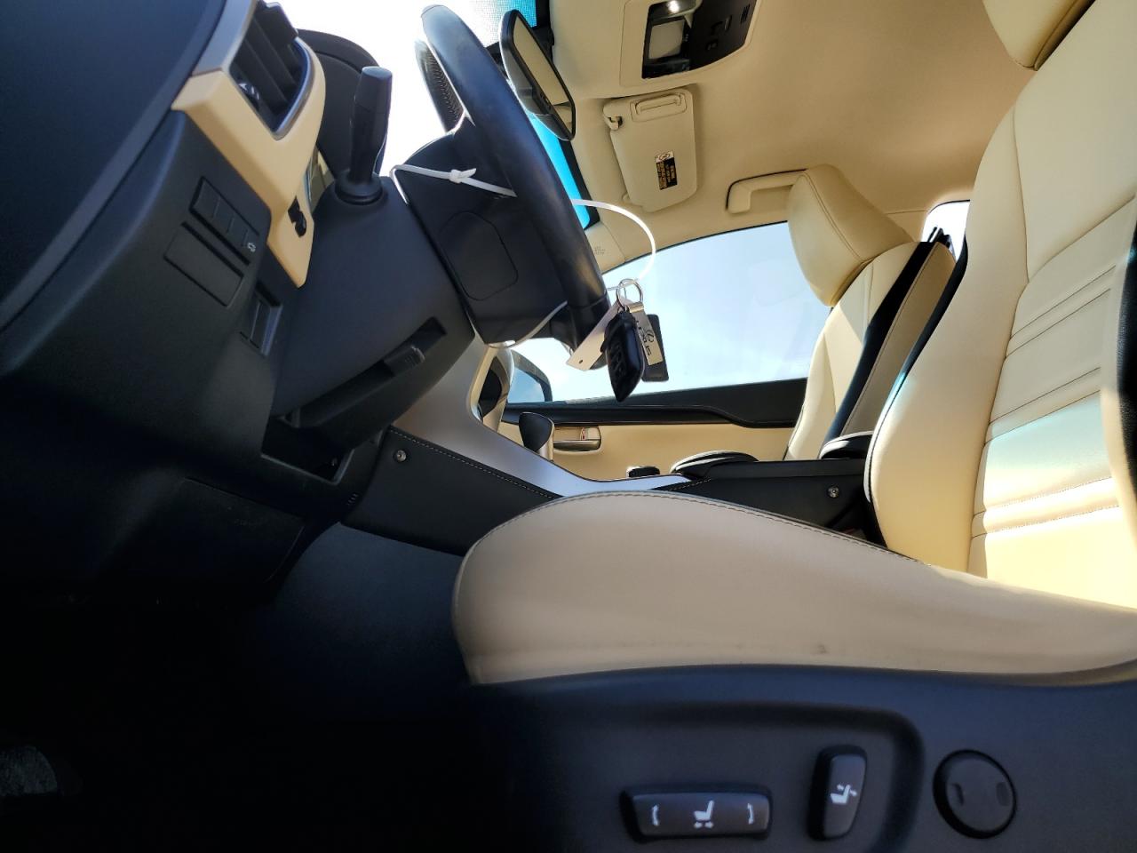 2016 Lexus NX - Image 7