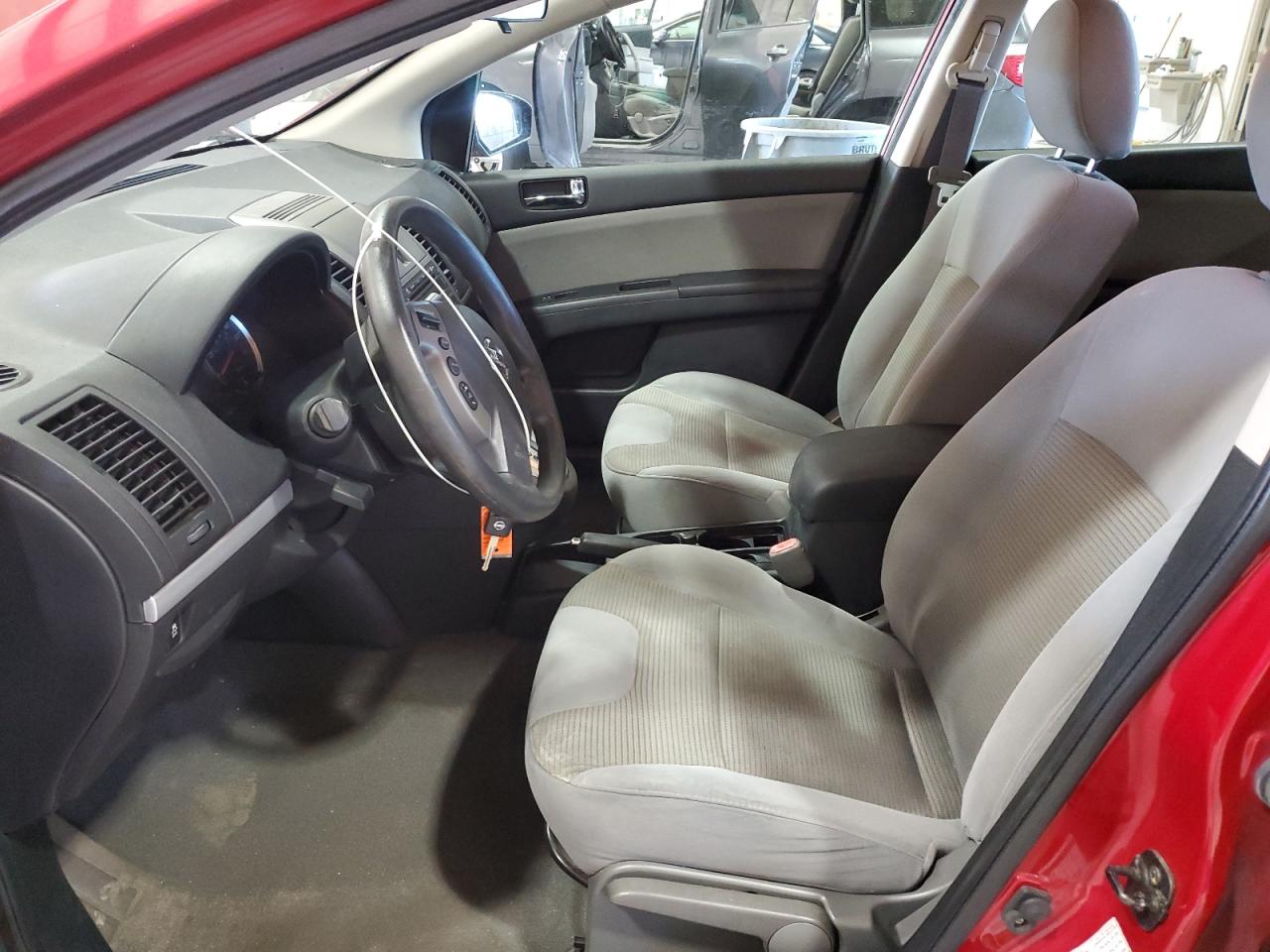 2012 Nissan Sentra - Image 7