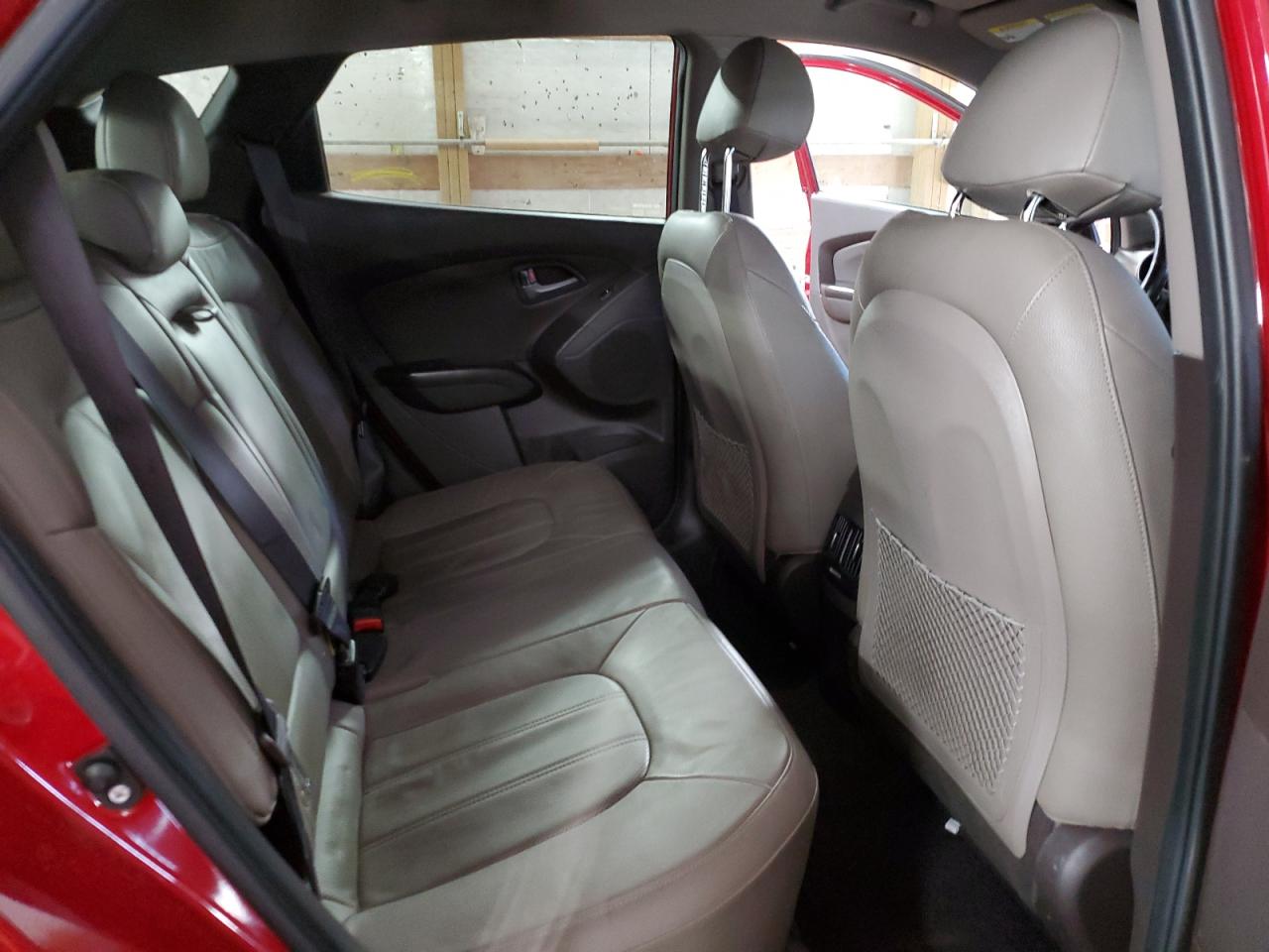 2015 Hyundai Tucson - Image 11