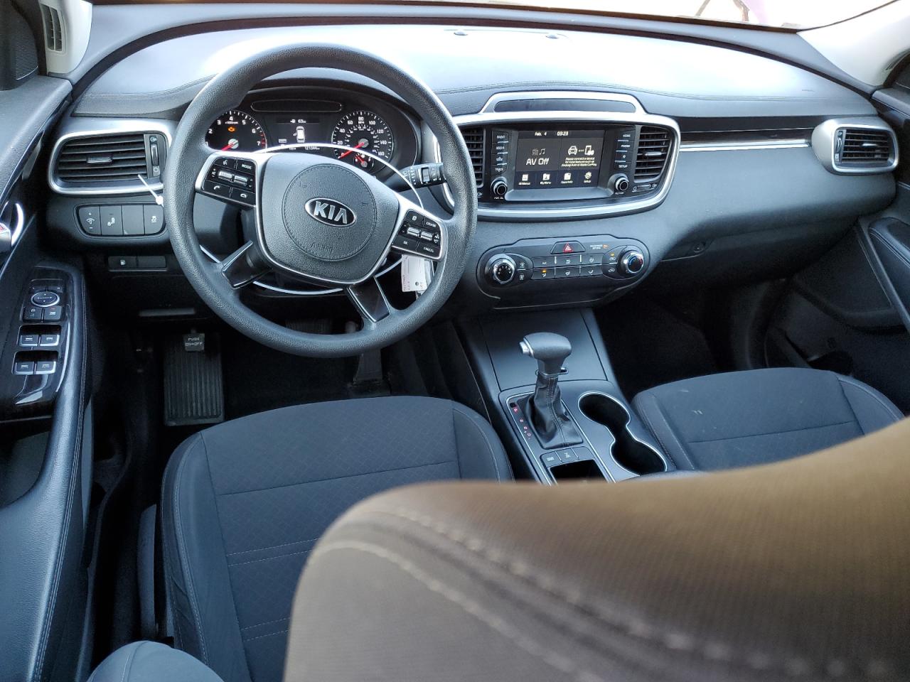 2020 Kia Sorento - Image 8