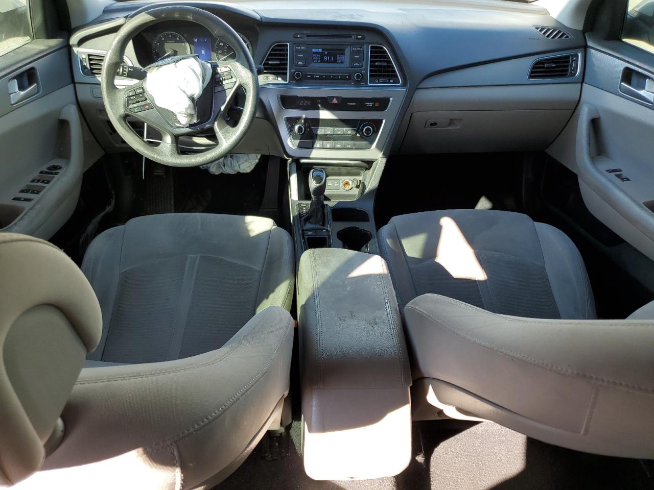 2015 Hyundai Sonata - Image 8