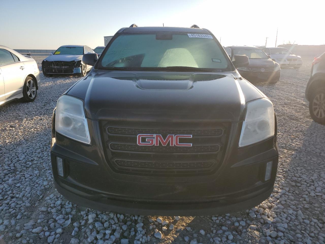 2017 GMC Terrain - Image 5