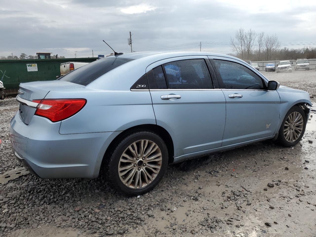 2012 Chrysler 200 - Image 3