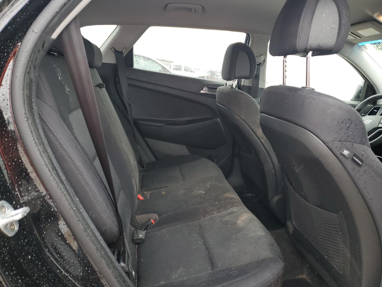 2017 Hyundai Tucson - Image 12