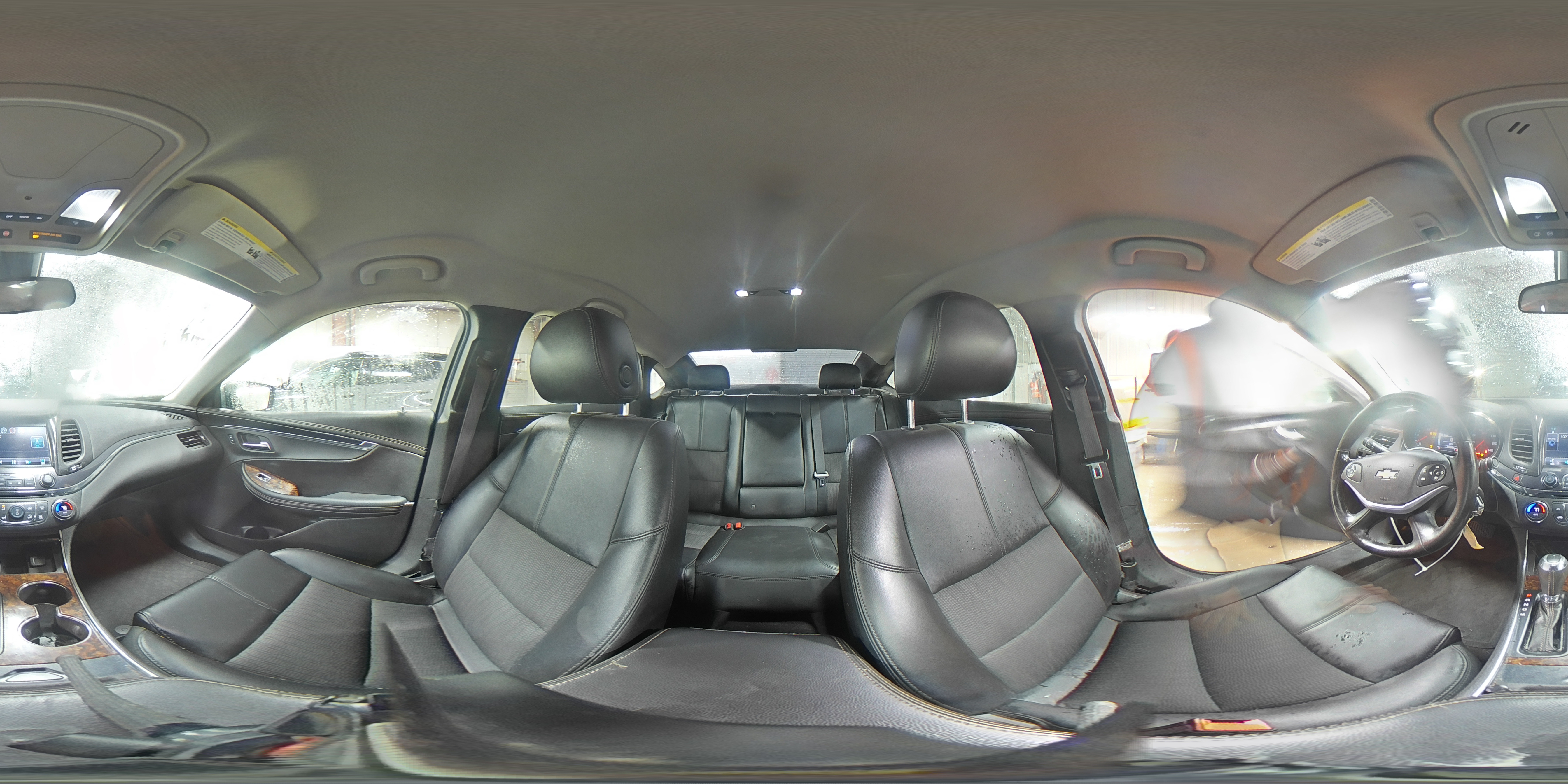 2014 Chevrolet Impala - Image 14