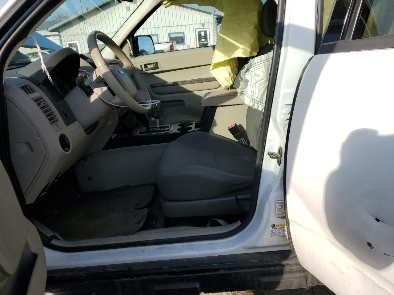 2008 Ford Escape - Image 7