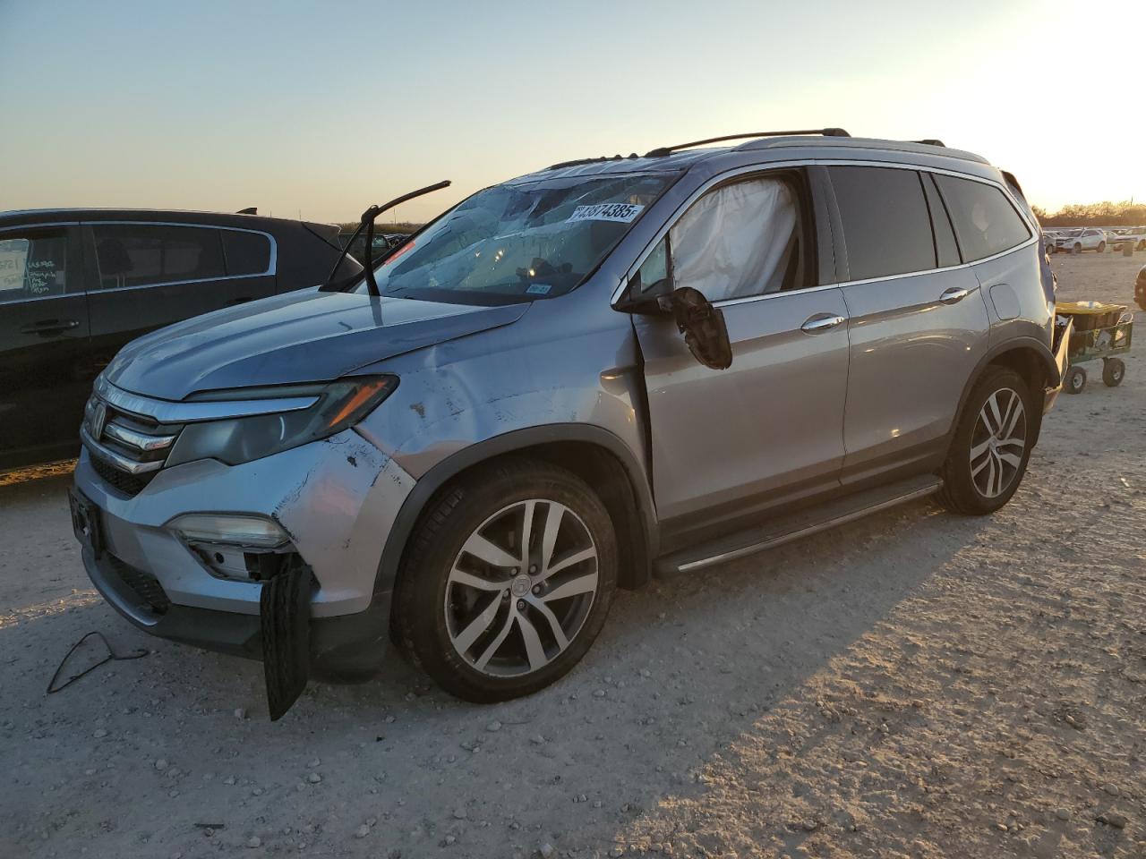 2017 Honda Pilot - Image 1
