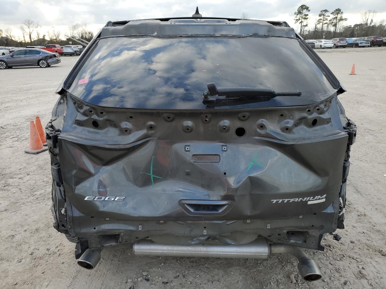 2019 Ford Edge - Image 6