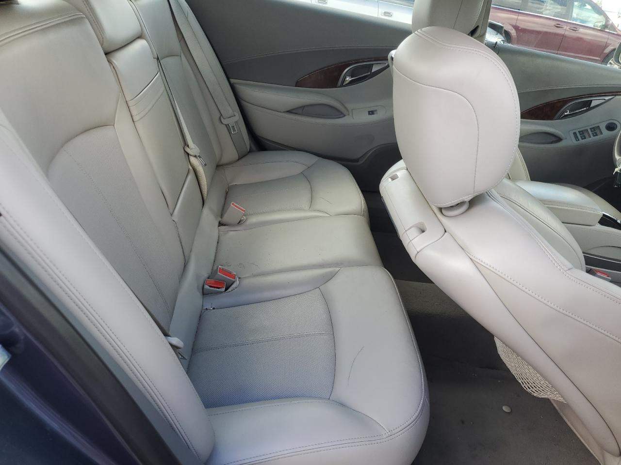 2013 Buick LaCrosse - Image 10
