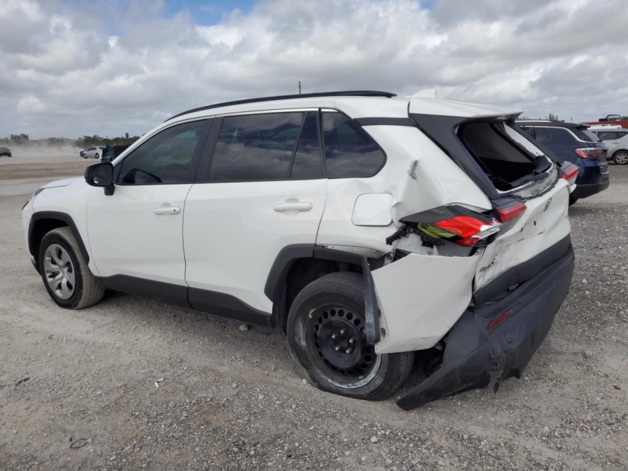 2020 Toyota RAV 4 - Image 2
