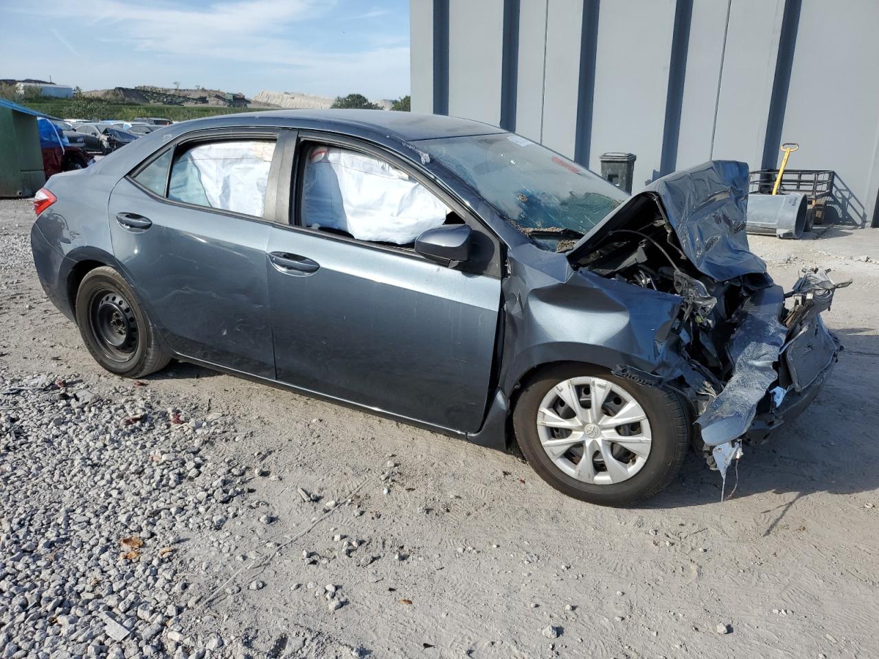 2016 Toyota Corolla - Image 4