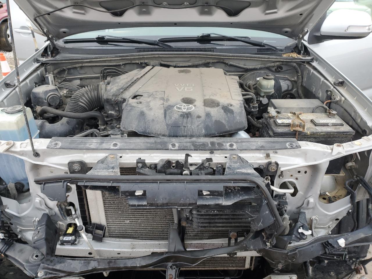 2012 Toyota Tacoma - Image 11