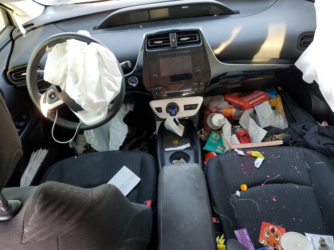 2018 Toyota Prius - Image 8
