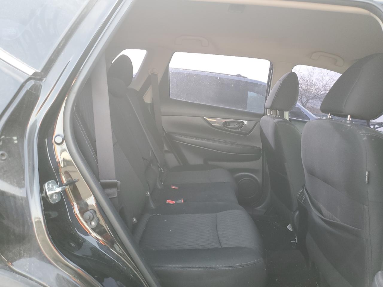 2020 Nissan Rogue - Image 11