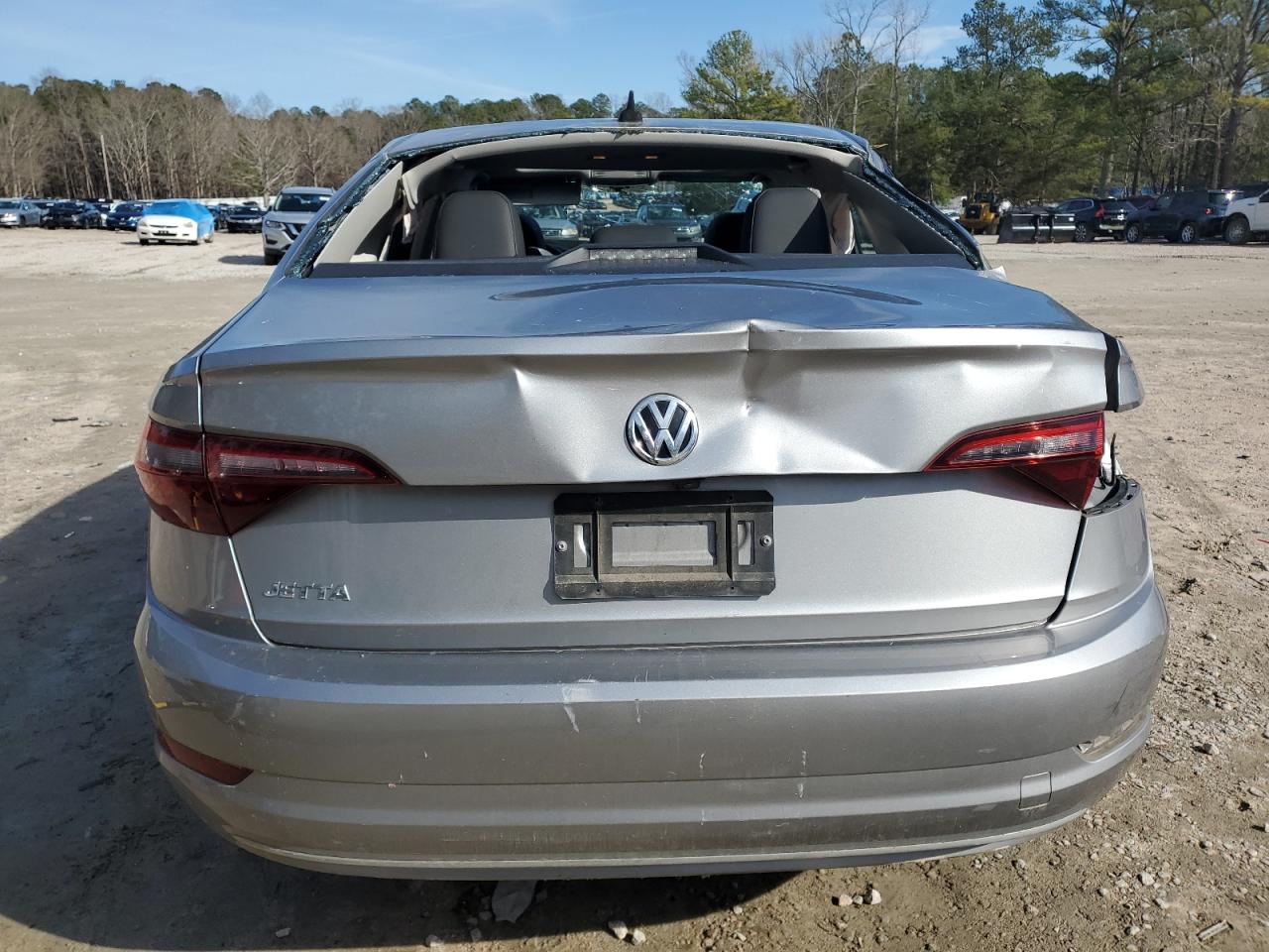 2020 Volkswagen Jetta - Image 6