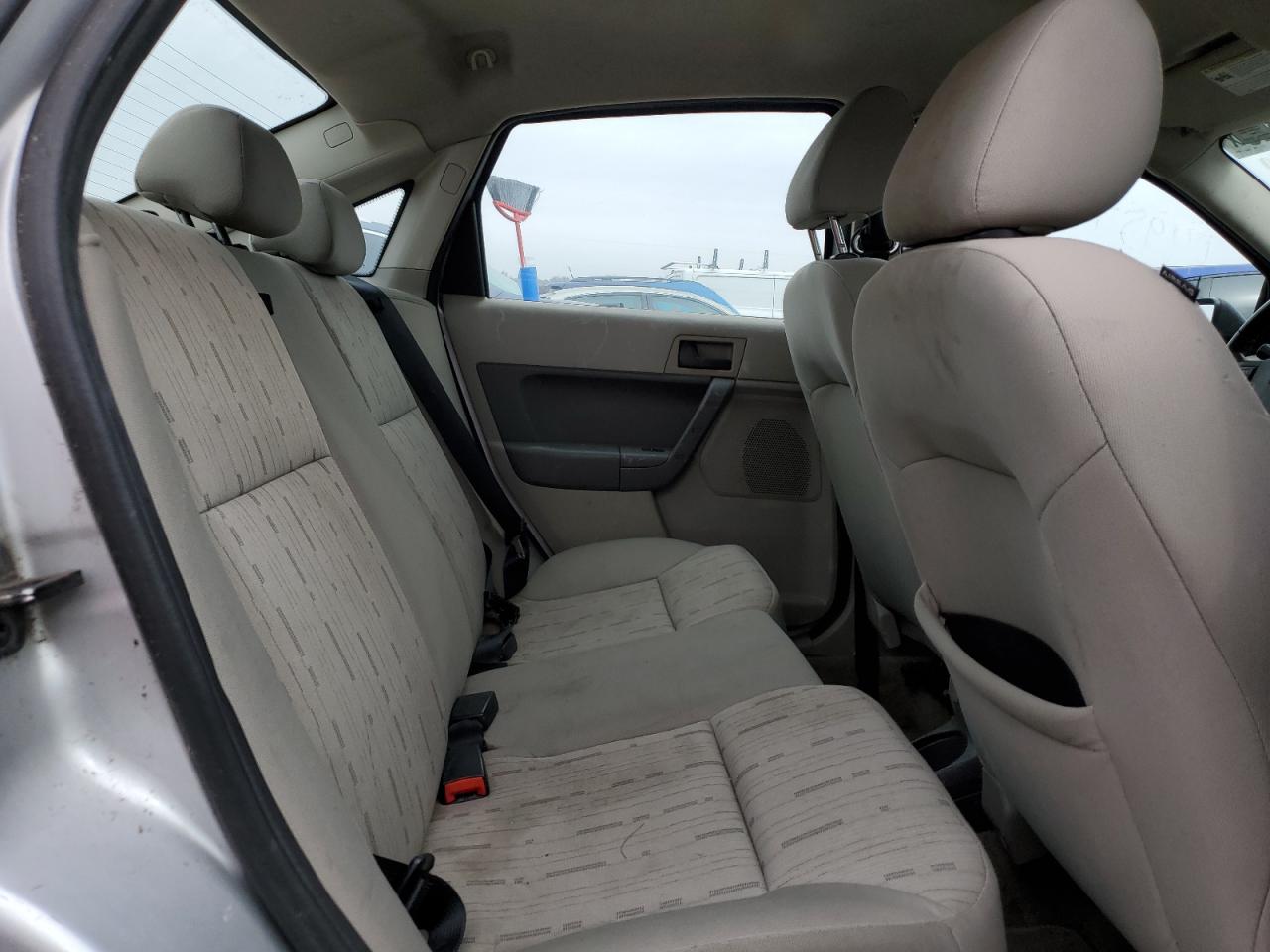 2011 Ford Focus - Image 10