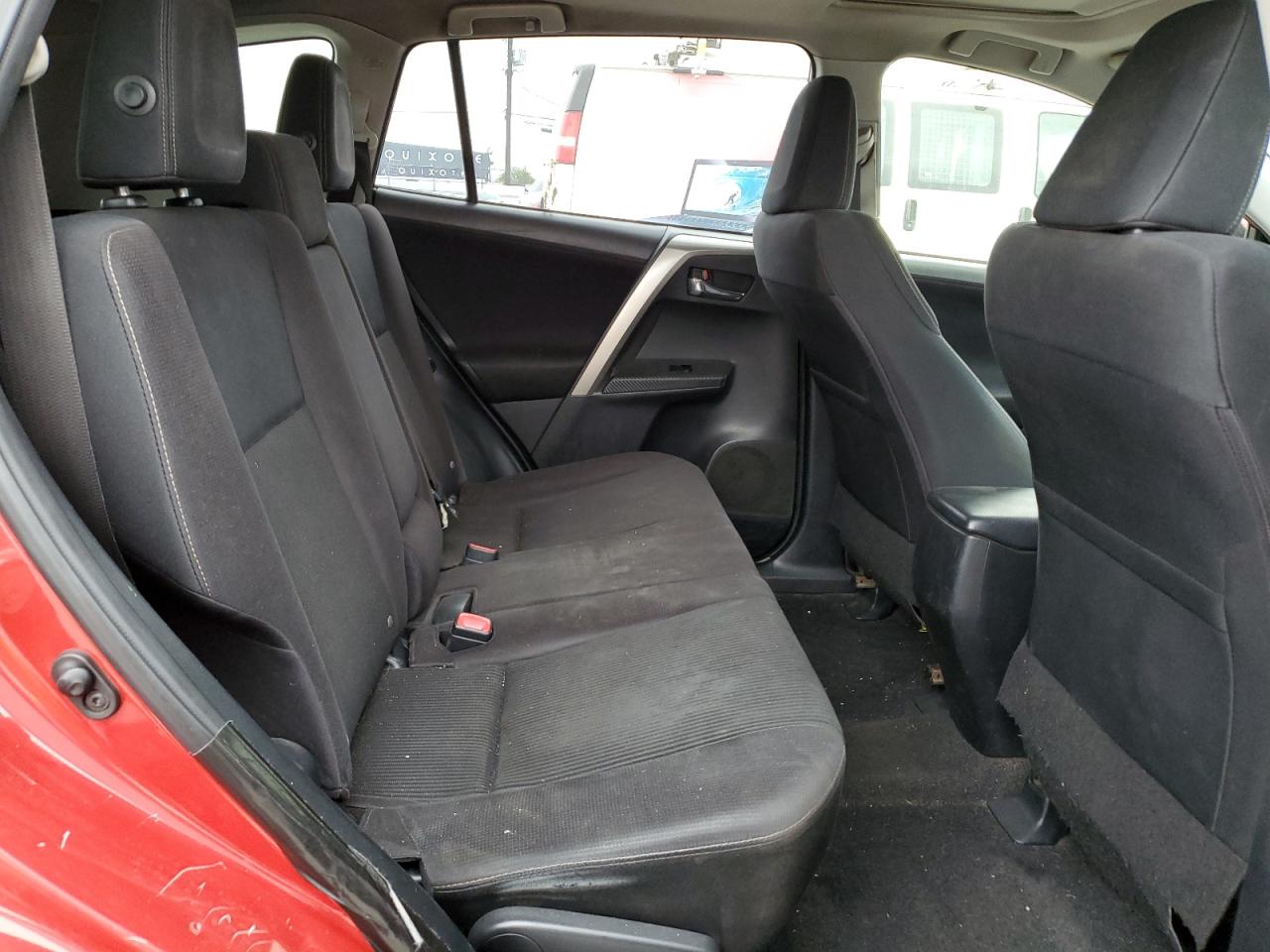 2015 Toyota RAV 4 - Image 11