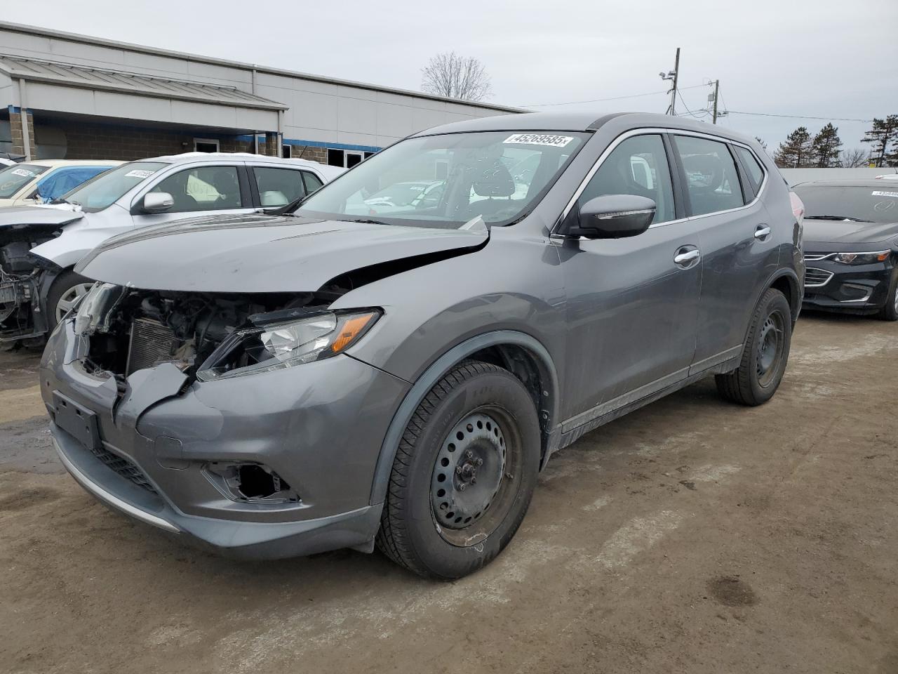 2015 Nissan Rogue - Image 1