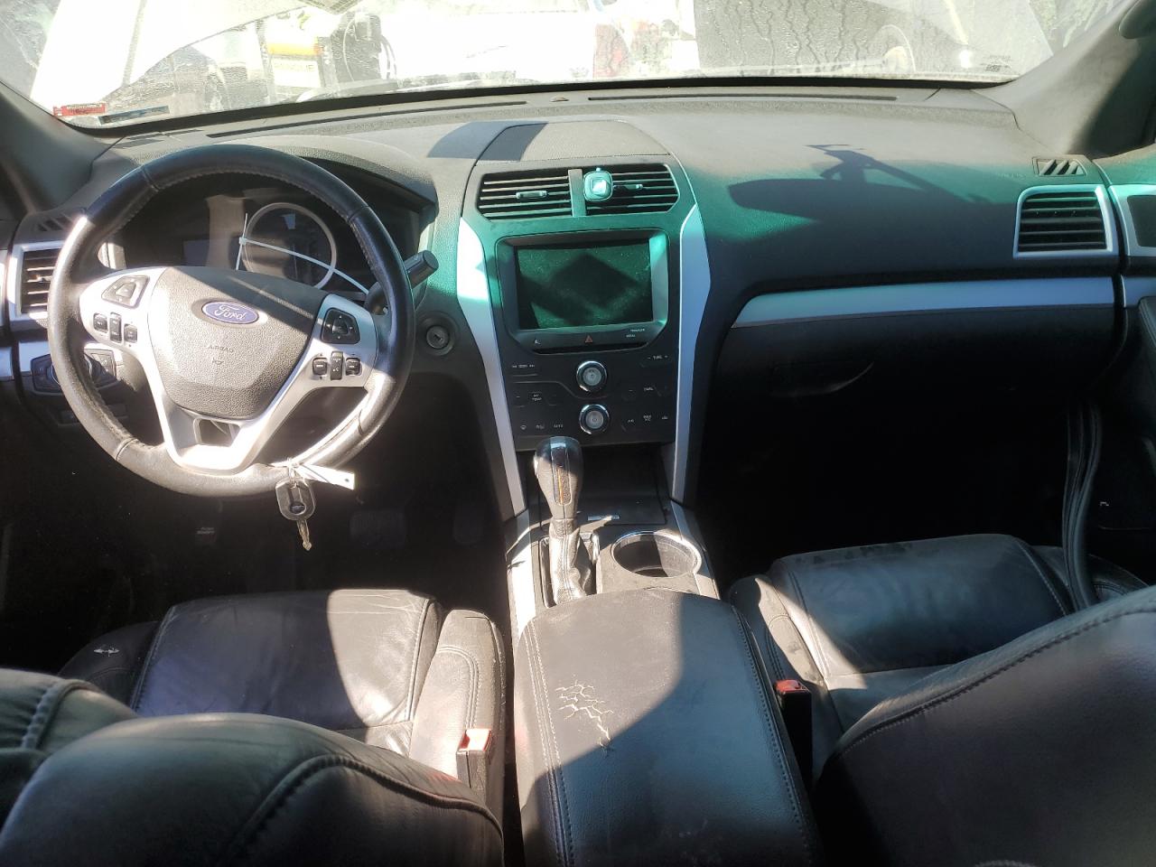 2014 Ford Explorer - Image 8