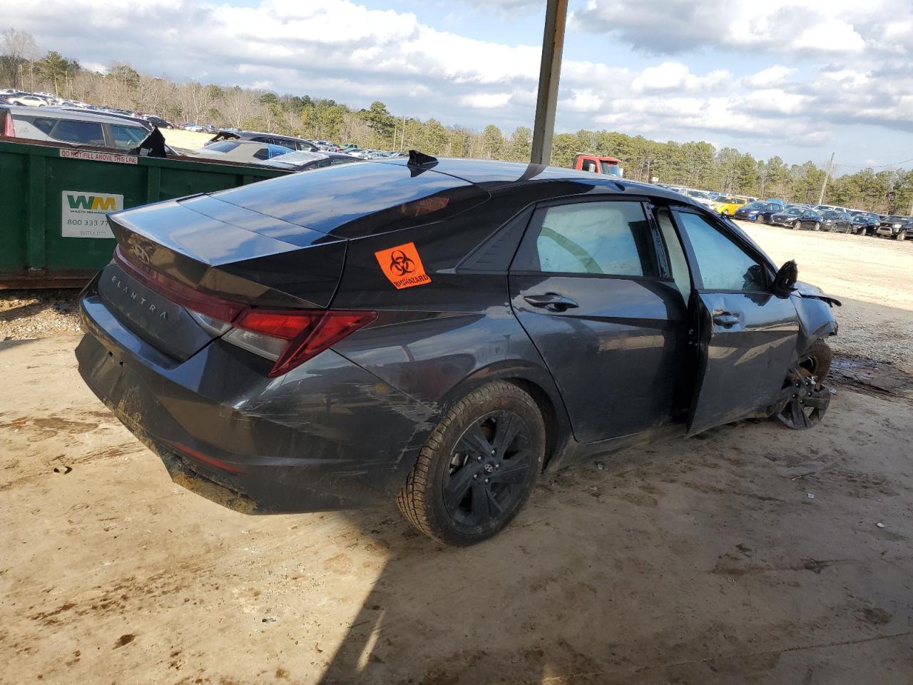 2021 Hyundai Elantra - Image 3