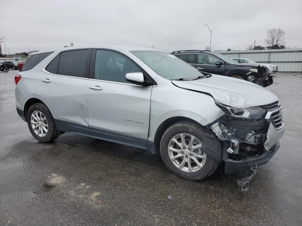 2021 Chevrolet Equinox - Image 4