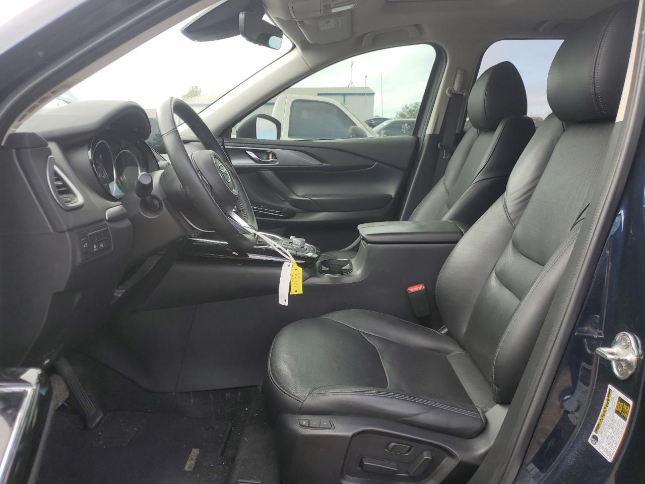 2023 Mazda CX-9 - Image 7