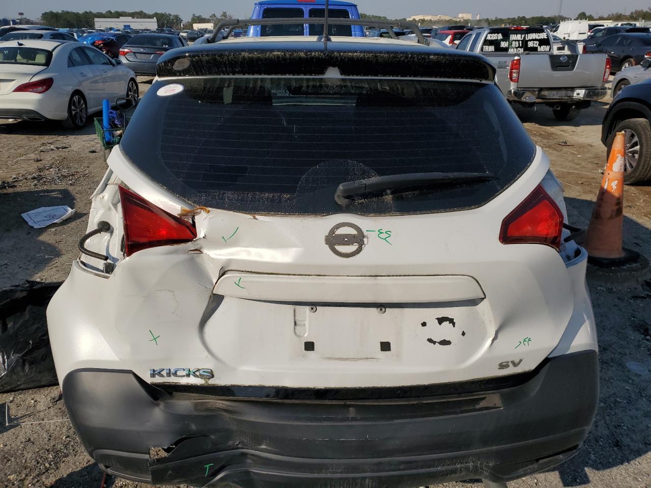 2018 Nissan Kicks - Image 6