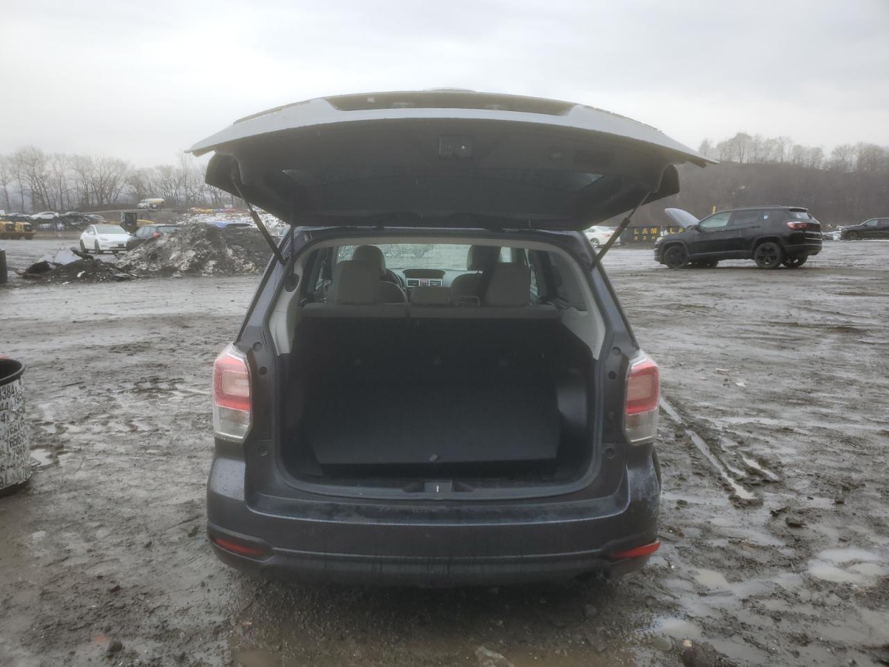 2017 Subaru Forester - Image 6