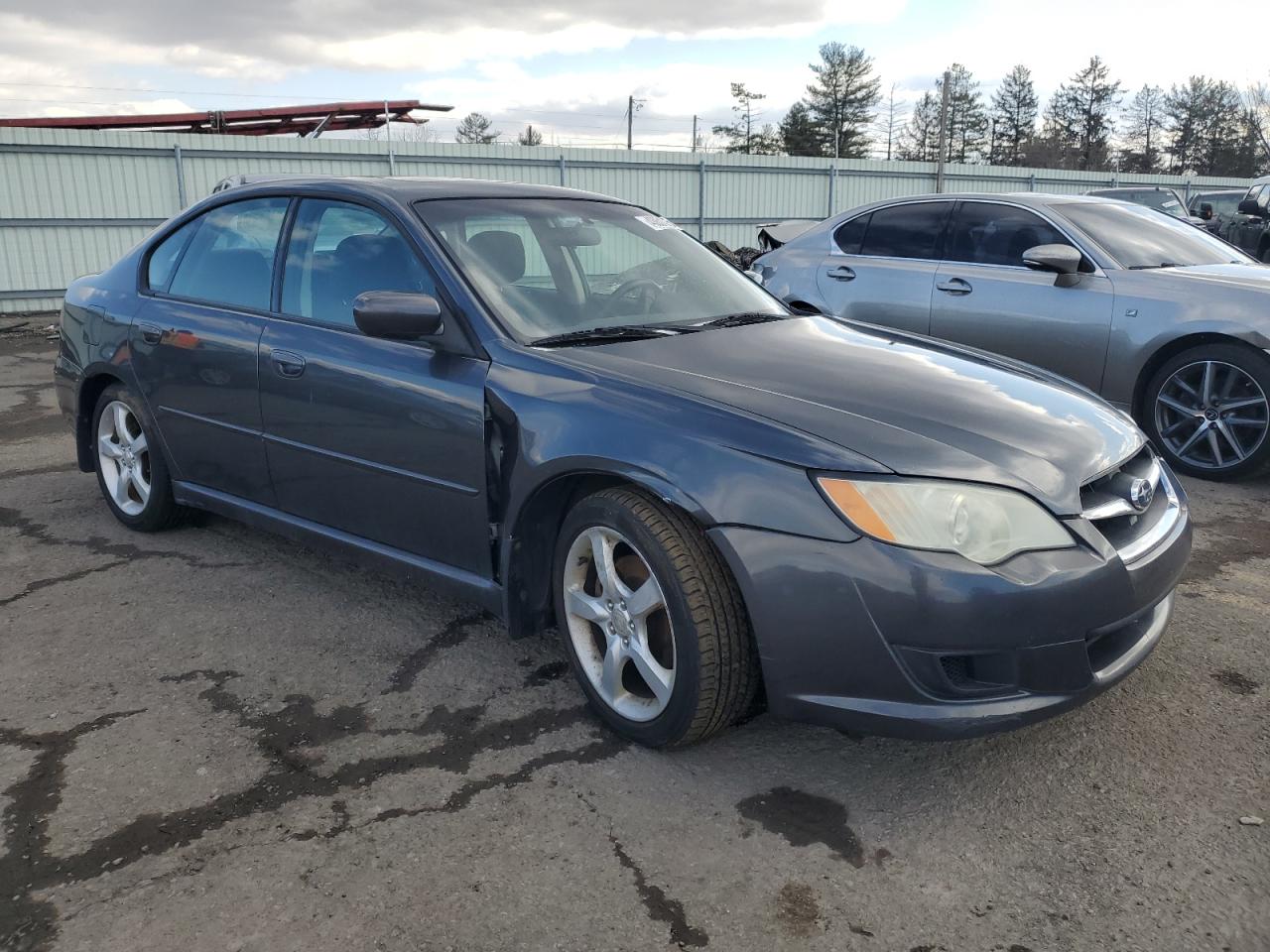 2009 Subaru Legacy - Image 4