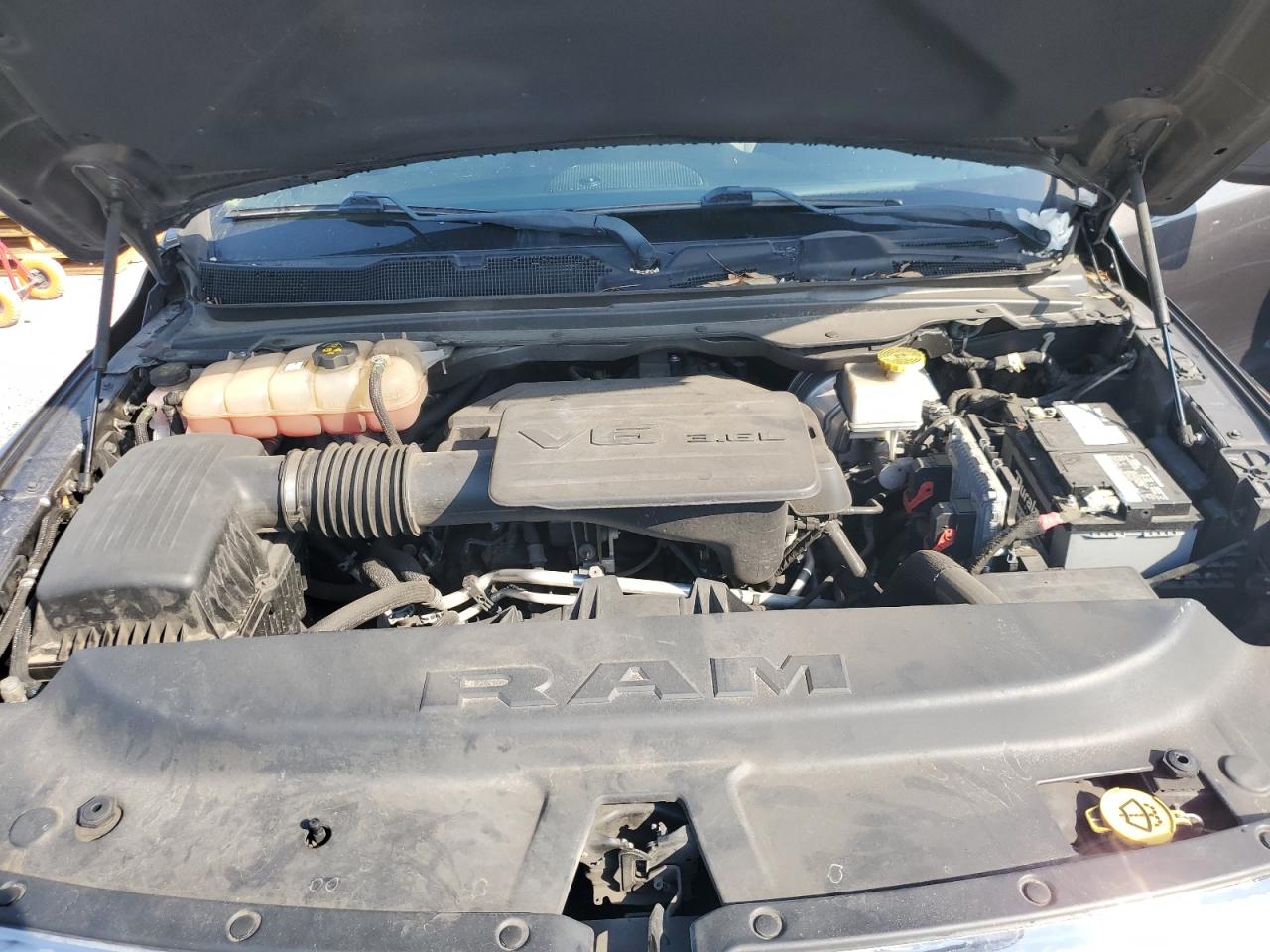 2020 RAM 1500 - Image 11