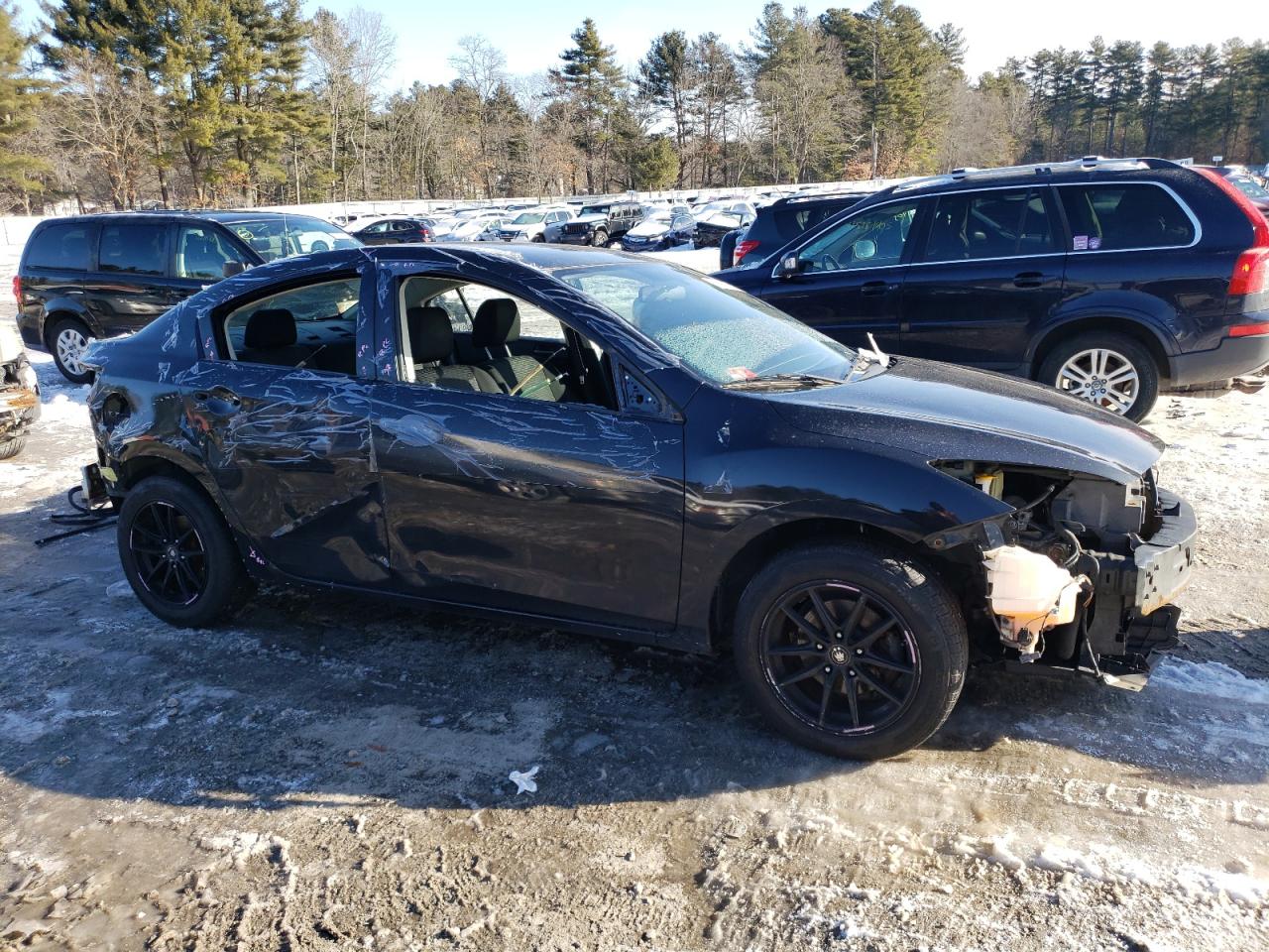 2013 Mazda 3 - Image 4