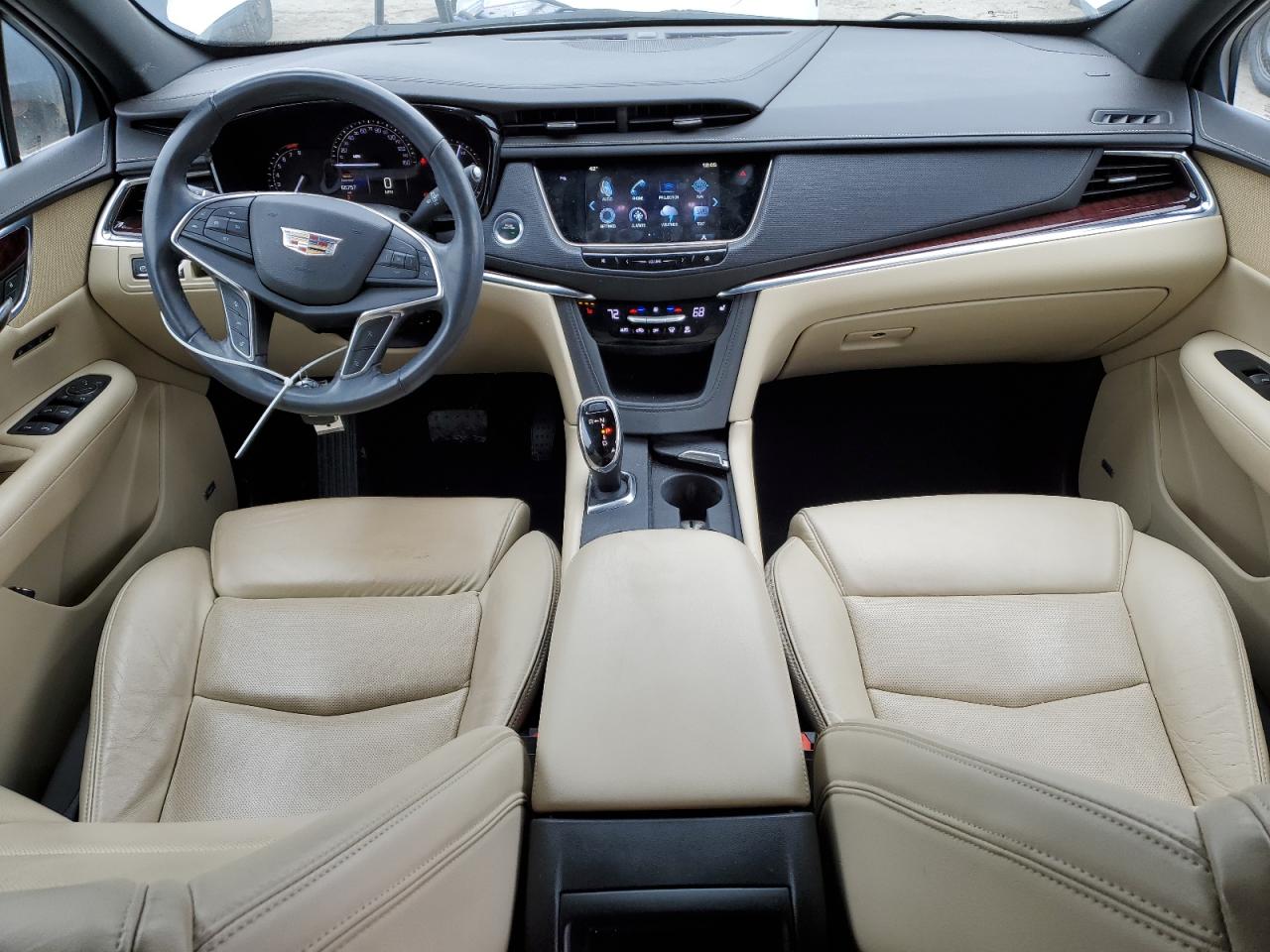 2017 Cadillac XT5 - Image 8