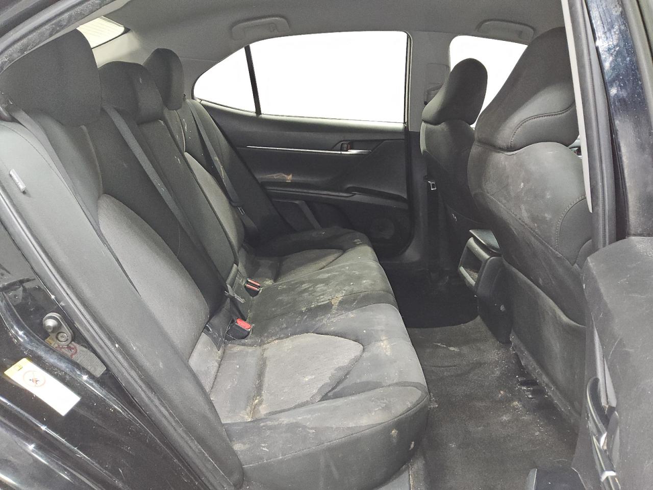 2018 Toyota Camry - Image 10