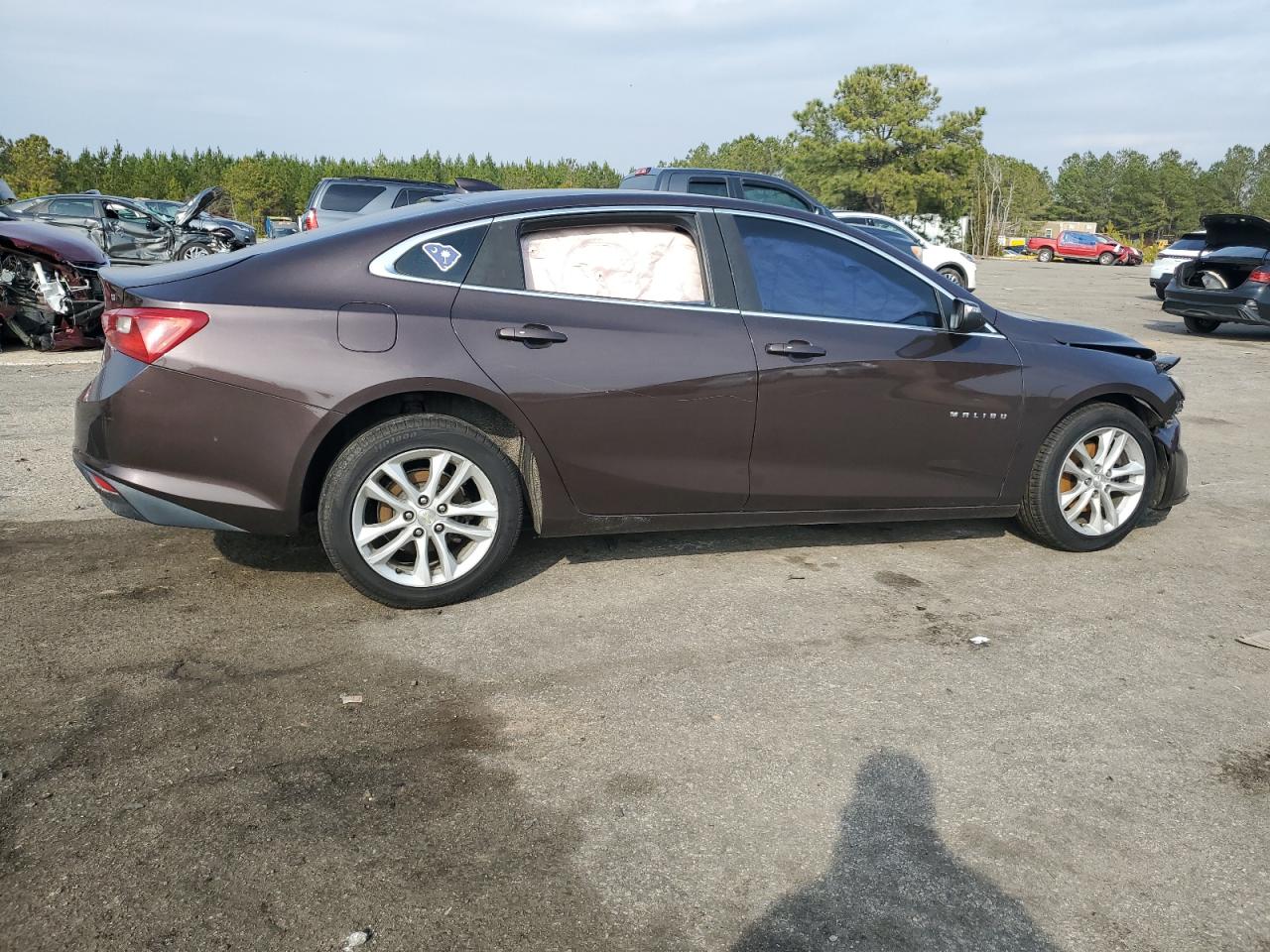 2016 Chevrolet Malibu - Image 3