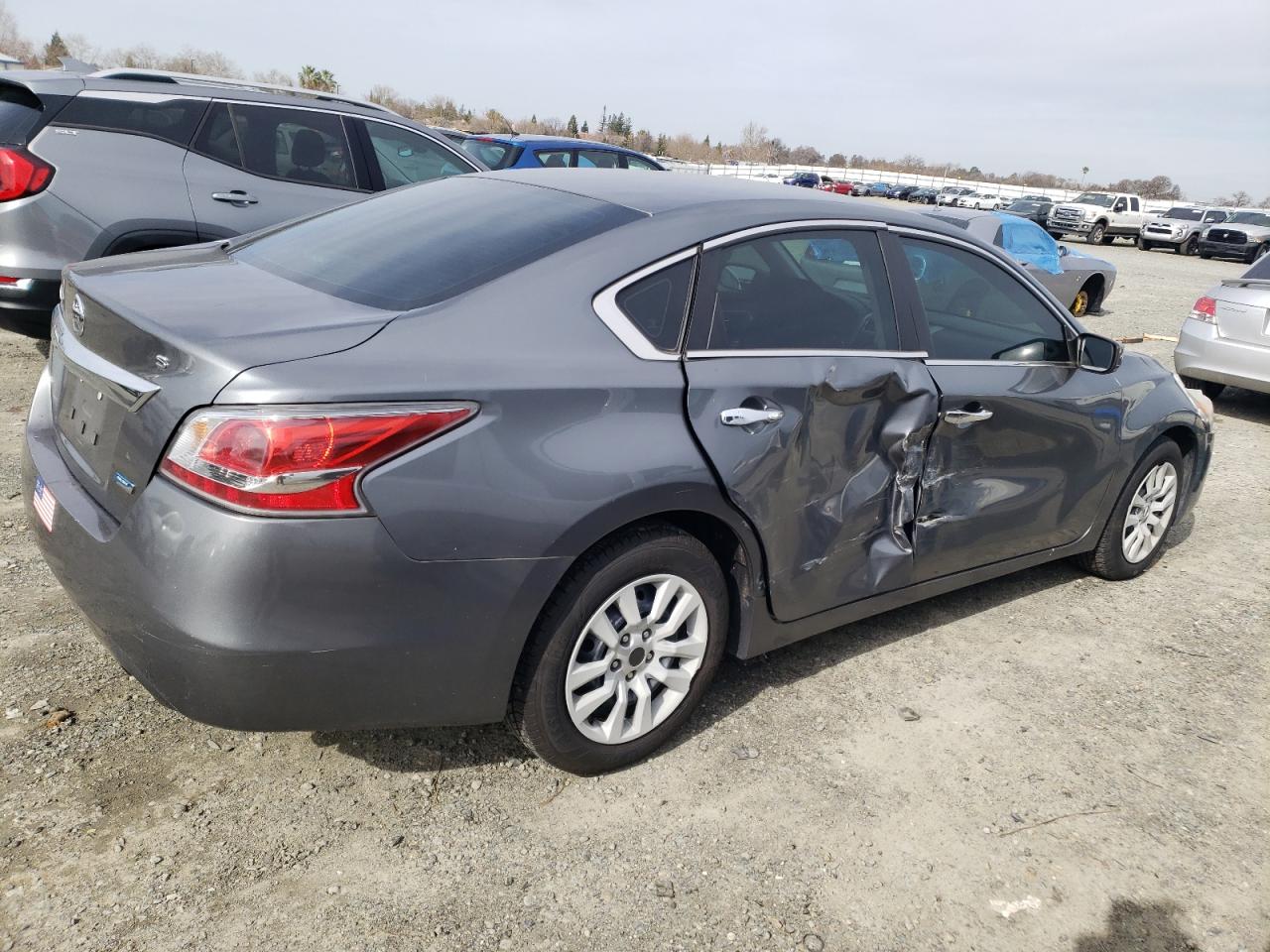 2014 Nissan Altima - Image 3