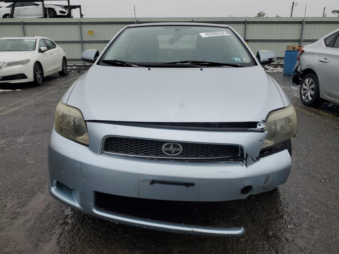 2006 Toyota tC - Image 5