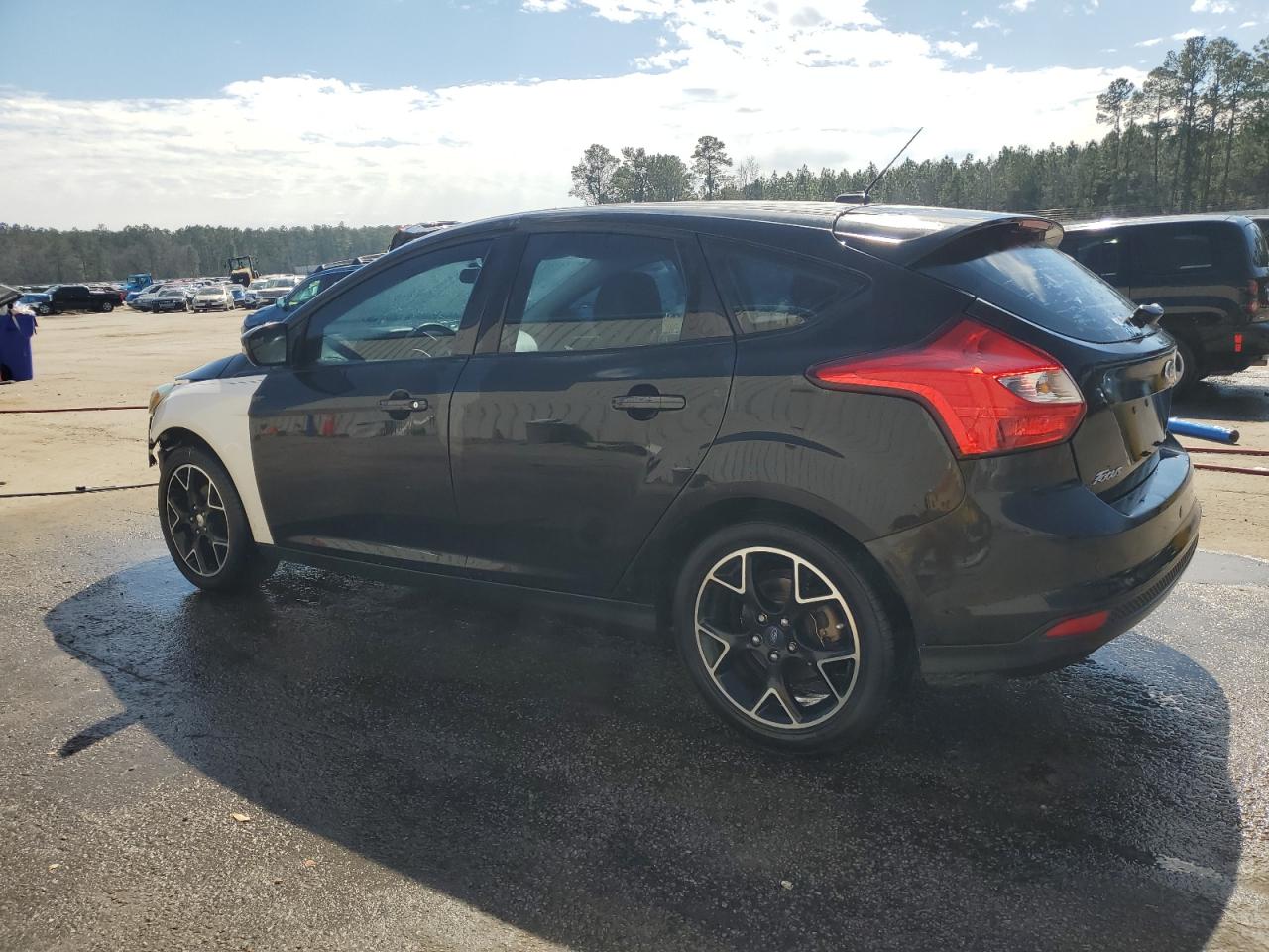2014 Ford Focus - Image 2