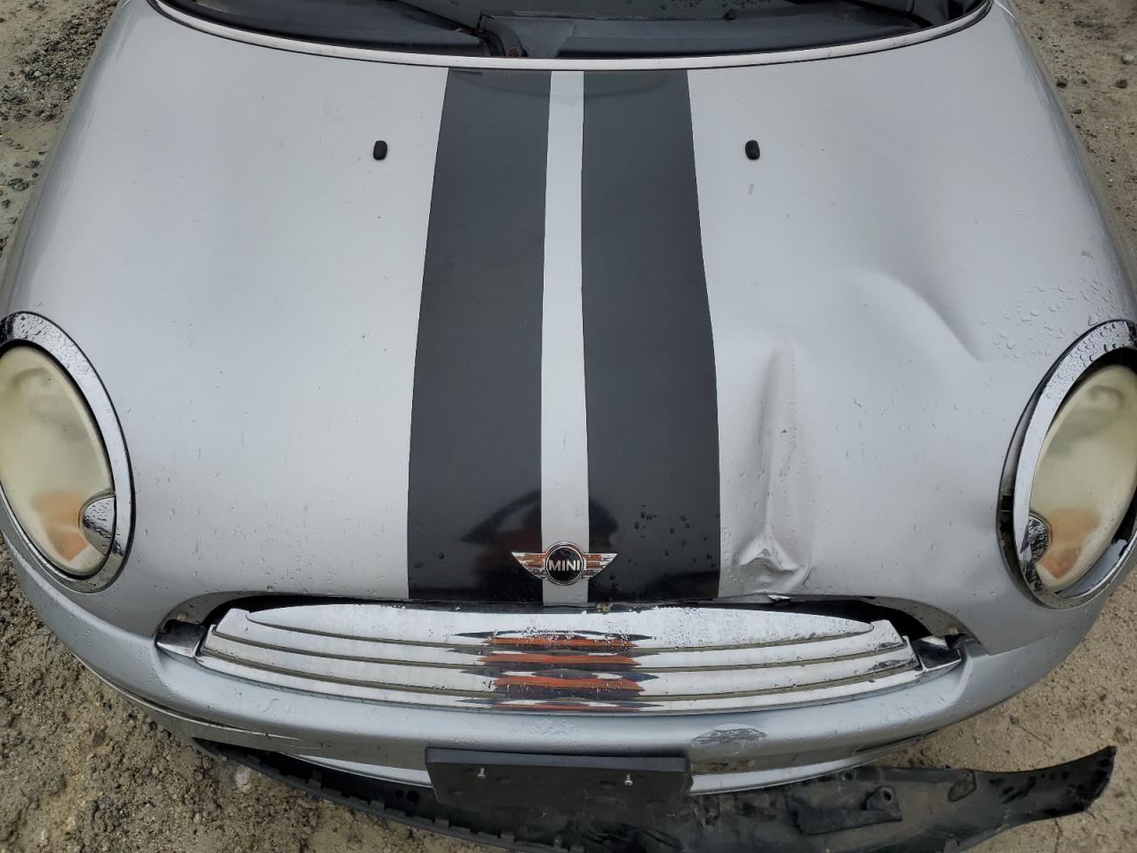 2009 MINI Cooper - Image 13