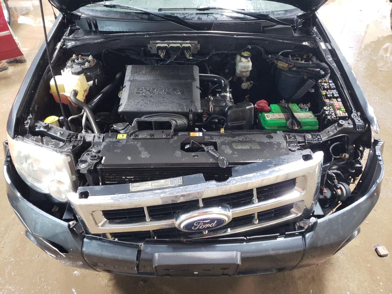 2009 Ford Escape - Image 11