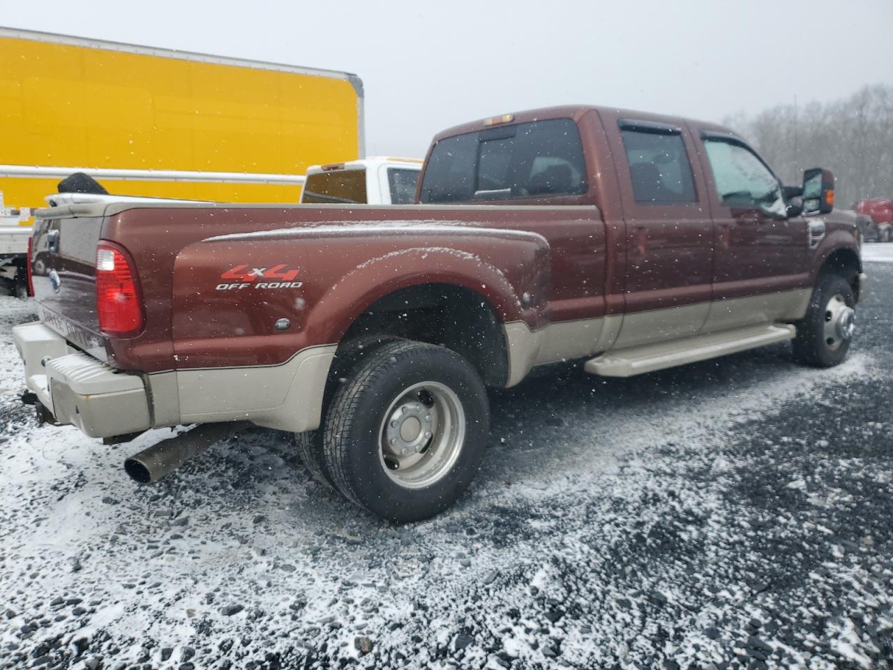 2008 Ford F350 - Image 3