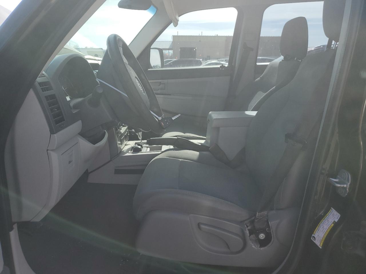 2008 Jeep Liberty (North America) - Image 7